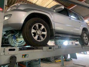Entretien Boîte automatique Toyota Land Cruiser D4-D boîte A750 , remplacement filtre crépine , remise à zéro des adaptatifs ! Elle en avait besoin
